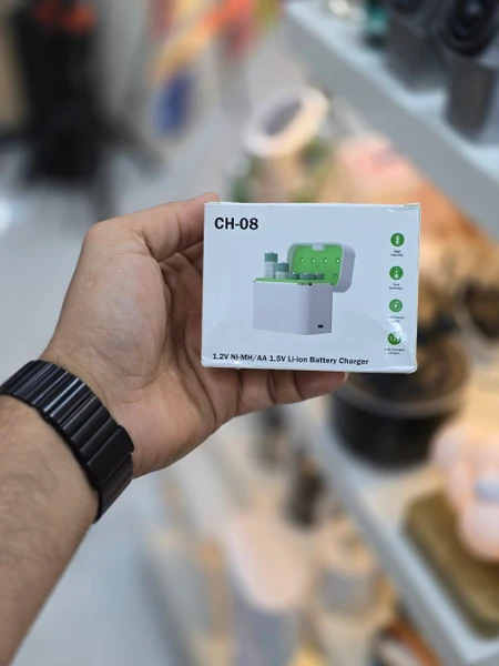 کیس باتری شارژی مدل CH-08 اورجینال ۸ عددی قلمی و نیم قلمی