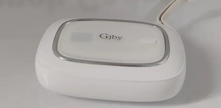 پاوربانک ۱۰ هزار میلی آمپر Giby مدل GY-902
