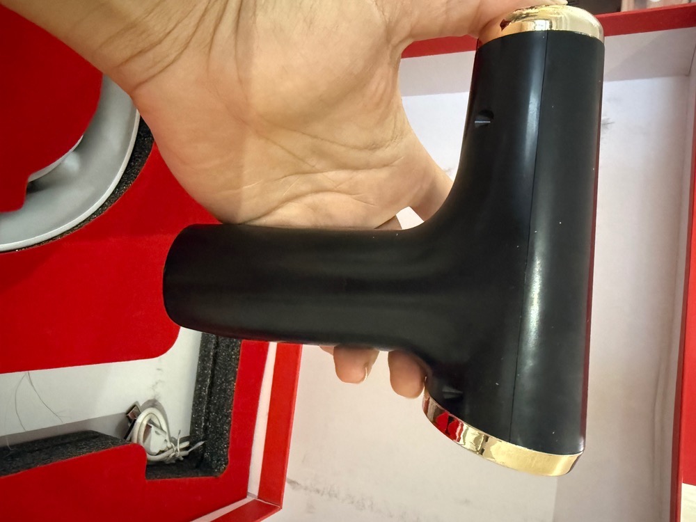 پک هدیه کامل ماساژور تفنگی و ماساژور گردن و ماگ هوشمند بالاترین کوآلیتی