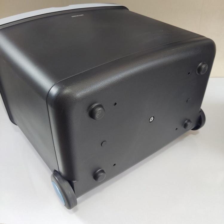 یخچال مسافرتی 33 لیتری سنکور مدل SCM4233BL